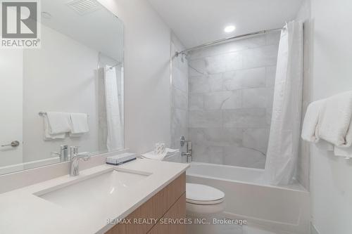 #3 - 30 Dean Park Road, Toronto, ON - Indoor Photo Showing Bathroom