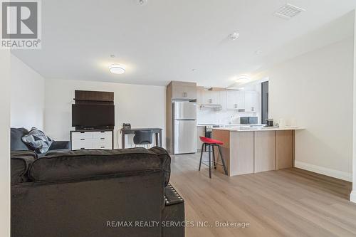 #3 - 30 Dean Park Road, Toronto, ON - Indoor