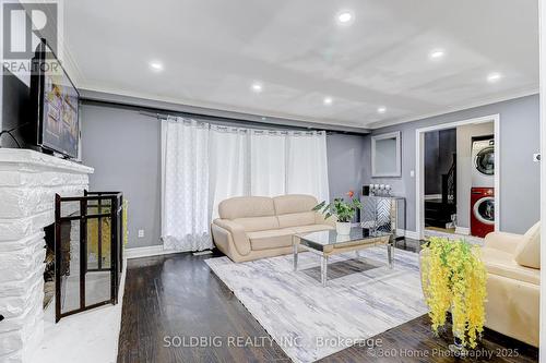 8 Haslemere Avenue, Brampton, ON - Indoor