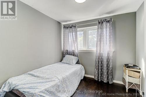 8 Haslemere Avenue, Brampton, ON - Indoor Photo Showing Bedroom