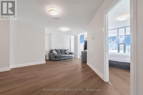 #7 - 30 Dean Park Road, Toronto, ON - Indoor Photo Showing Other Room