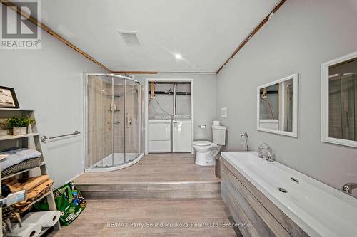 23 Shady Maple Trail, Whitestone, ON - Indoor Photo Showing Bathroom