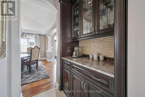 95 Old Ruby Lane, Puslinch, ON - Indoor Photo Showing Kitchen
