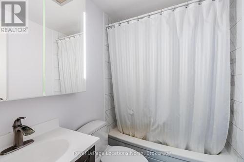 38 - 187 Grulke Street, Kitchener, ON - Indoor Photo Showing Bathroom