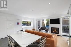 4 - 75 HENEY STREET  Ottawa, ON K1N 5V7