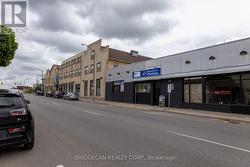 365 COLBORNE STREET  Brantford, ON N3S 3N2