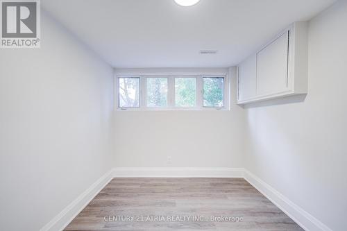 33 Sir Brandiles Place, Markham, ON - Indoor Photo Showing Other Room