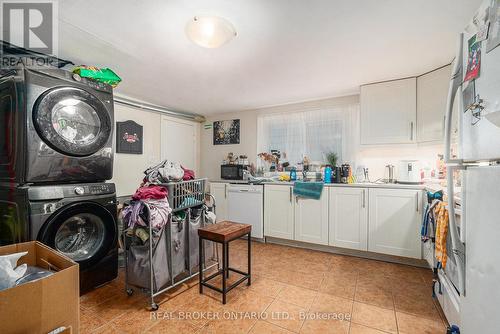 295 St. Andrew Street, Ottawa, ON - Indoor Photo Showing Laundry Room