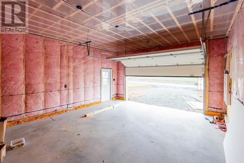 32 Viking Drive, Pouch Cove, NL - Indoor Photo Showing Garage