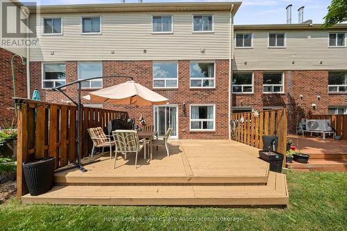 7 - 4605 Donegal Drive, Mississauga, ON - Outdoor With Deck Patio Veranda With Exterior