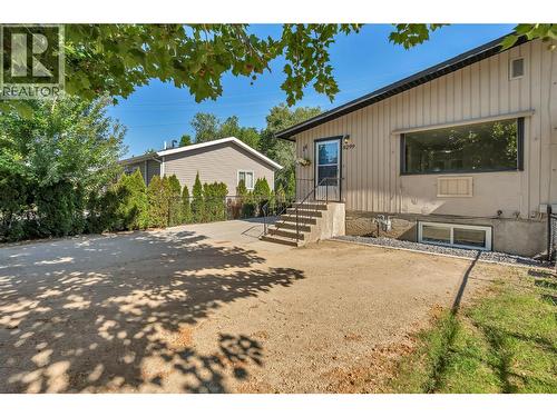 8299 Prairie Valley Road, Summerland, BC - Outdoor