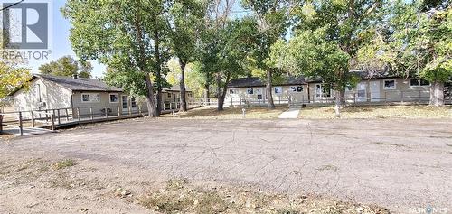 1809 Progress Avenue, Vanguard, SK - Outdoor