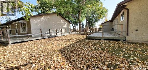 1809 Progress Avenue, Vanguard, SK - Outdoor With Deck Patio Veranda