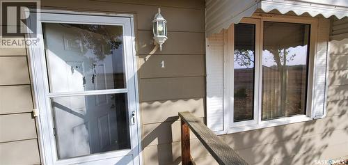 1809 Progress Avenue, Vanguard, SK - Outdoor With Exterior