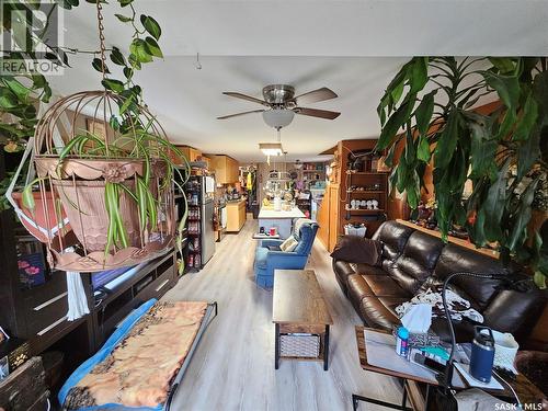 107 Carlyle Street, Arcola, SK - Indoor Photo Showing Other Room