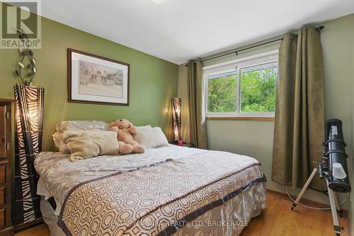 84 Regent Drive, St. Catharines (Vine/Linwell), ON - Indoor Photo Showing Bedroom