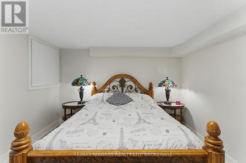 84 Regent Drive, St. Catharines (Vine/Linwell), ON - Indoor Photo Showing Bedroom