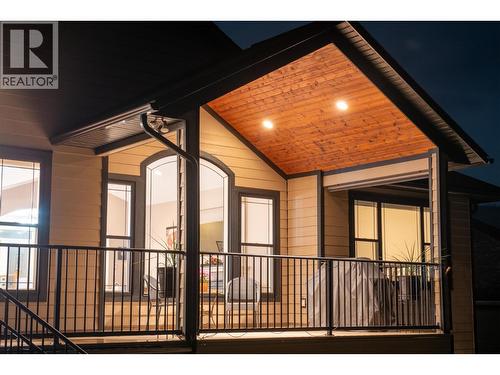 7912 Birchwood Drive, Trail, BC -  With Exterior