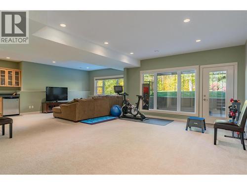 7912 Birchwood Drive, Trail, BC - Indoor