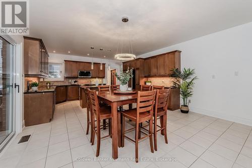 32 Forest Ridge Road, Erin, ON - Indoor Photo Showing Dining Room