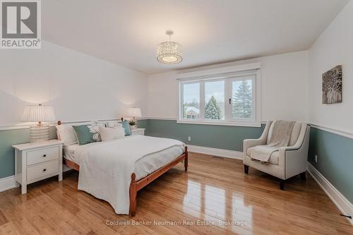 32 Forest Ridge Road, Erin, ON - Indoor Photo Showing Bedroom