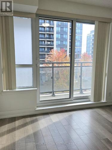 511 - 376 Highway 7 E, Richmond Hill, ON - Indoor Photo Showing Other Room