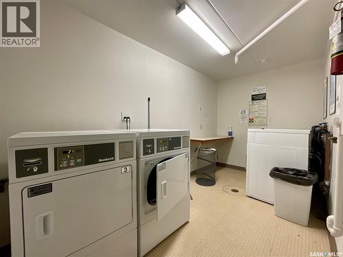 401 4045 Rae Street, Regina, SK - Indoor Photo Showing Laundry Room