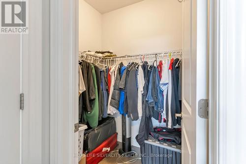 71 Raspberry Rdg Avenue, Caledon, ON - Indoor With Storage