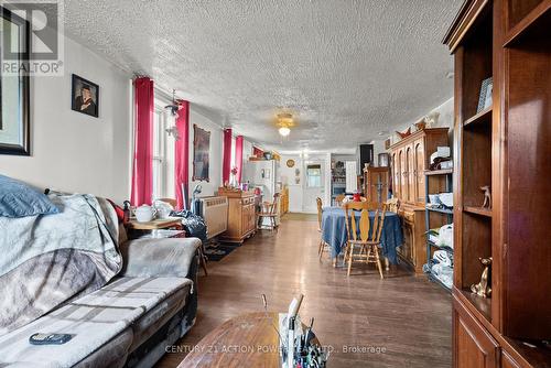 331 Seventh Street E, Cornwall, ON - Indoor
