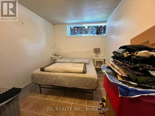 15 Summerglade Drive, Toronto, ON - Indoor