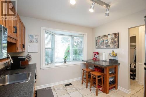 138 Victor Boulevard, Hamilton, ON - Indoor