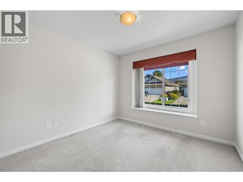 Second Bedroom - 1188 Houghton Road Unit# 104, Kelowna, BC - Indoor Photo Showing Other Room