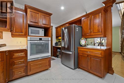 246 Hazelton Lane, South Huron (Exeter), ON - Indoor Photo Showing Kitchen