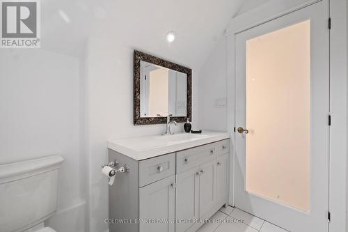 246 Hazelton Lane, South Huron (Exeter), ON - Indoor Photo Showing Bathroom