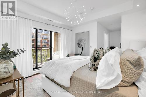 404 - 4 The Kingsway, Toronto, ON - Indoor Photo Showing Bedroom