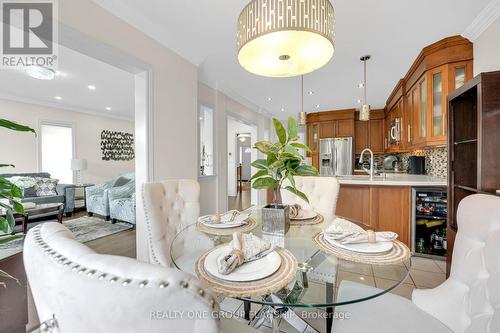 1128 Knotty Pine Grove, Mississauga, ON - Indoor Photo Showing Dining Room