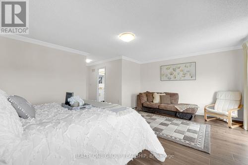 1128 Knotty Pine Grove, Mississauga, ON - Indoor Photo Showing Bedroom