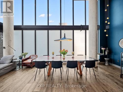 Ph1 - 533 Richmond Street W, Toronto, ON - Indoor