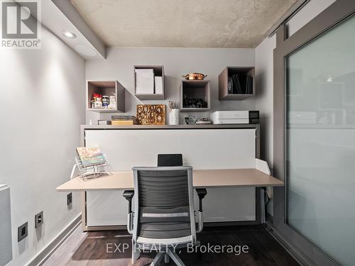 Ph1 - 533 Richmond Street W, Toronto, ON - Indoor Photo Showing Office