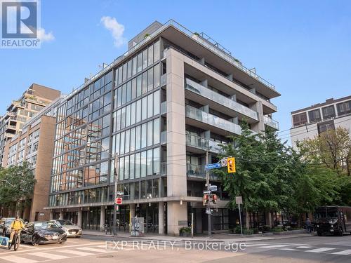 Ph1 - 533 Richmond Street W, Toronto, ON - Outdoor With Balcony