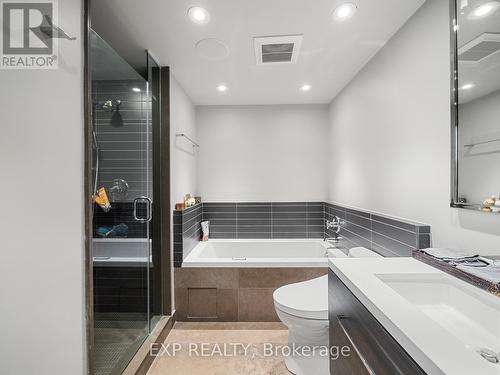 Ph1 - 533 Richmond Street W, Toronto, ON - Indoor Photo Showing Bathroom