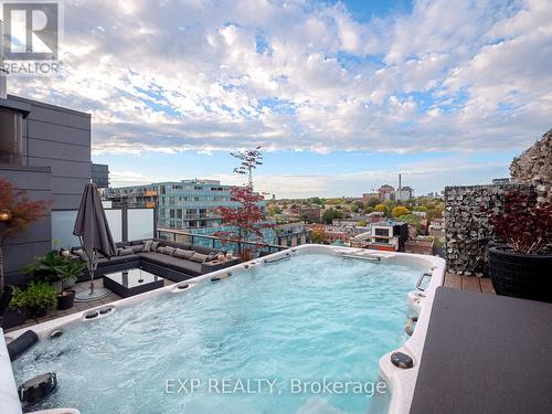Ph1 - 533 Richmond Street W, Toronto, ON - Outdoor With View