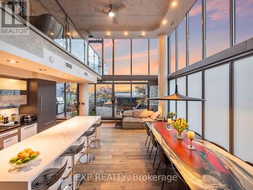 Ph1 - 533 Richmond Street W, Toronto, ON - Indoor Photo Showing Other Room