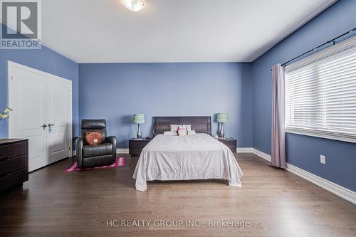 25 Deer Pass Road, East Gwillimbury, ON - Indoor Photo Showing Bedroom