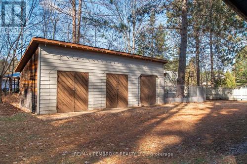 177 Sylvan Drive, Petawawa, ON - Outdoor