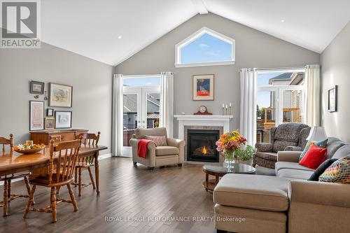 88 Des Rails Street, Clarence-Rockland, ON - Indoor Photo Showing Living Room With Fireplace