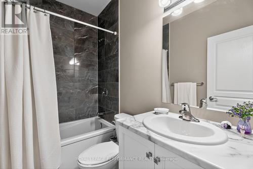 88 Des Rails Street, Clarence-Rockland, ON - Indoor Photo Showing Bathroom