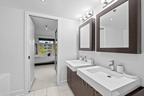 Salle de bains attenante à la CCP - 411-220 Ch. Du Golf, Montréal (Verdun/Île-Des-Soeurs), QC - Indoor Photo Showing Bathroom