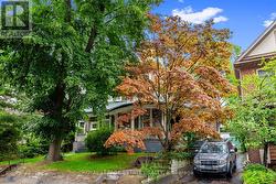 55 LEUTY AVENUE  Toronto, ON M4E 2R2