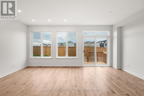 1075 Barrow Avenue, Kingston (East Gardiners Rd), ON - Indoor Photo Showing Other Room